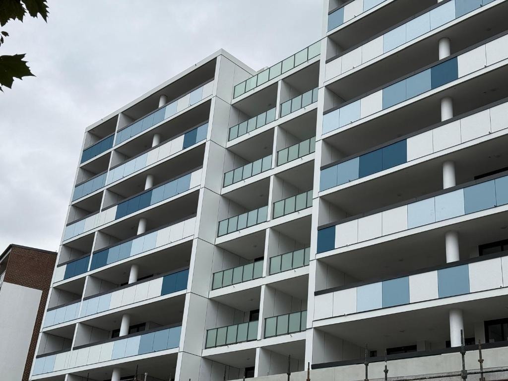 The Crescent Fairfield — balcony and glazing detail