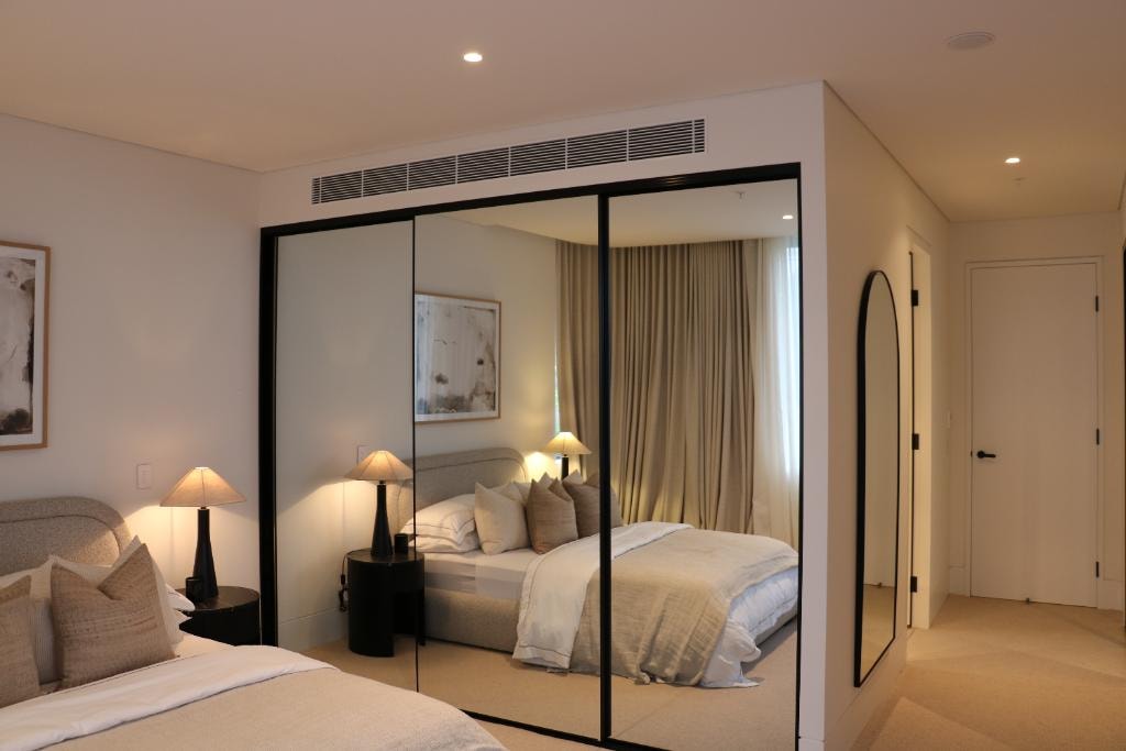 ENSO Neutral Bay — ensuite with freestanding bath